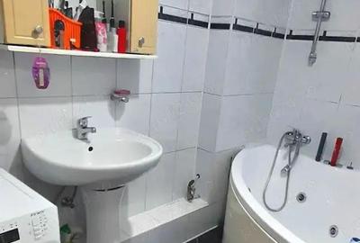 Apartament cu 3 camere 75mp, etajul 1, in blocul Cina din Tecuci - 5