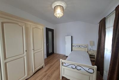 Apartament cu 3 camere decomandat, mobilat în Terezian - 12