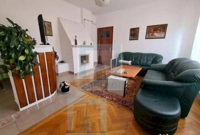 Apartament cu 4 camere decomandat în 15 Noiembrie - 1