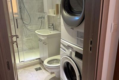 Apartament cu 3 camere decomandat în Ultracentral