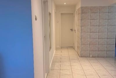 Închirirez apartament 3 camere zona  Dacia - 8