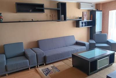 Apartament cu 3 camere decomandat, mobilat în Frumoasa