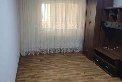 Apartament cu 2 camere decomandat în Republicii - 4