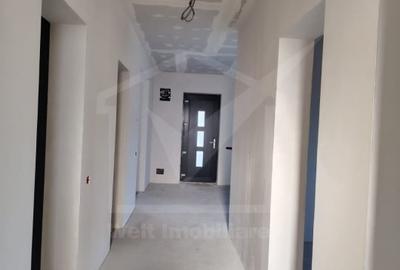 Casa moderna, aproape de oras - 14