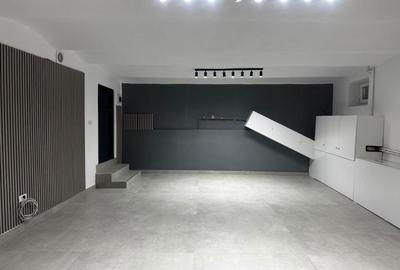 Spațiu comercial, de 70 mp, în Central - 6