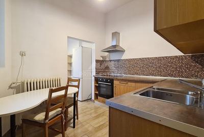 Vanzare apartament 3 camere Piata Unirii parcare in curtea interioara - 13