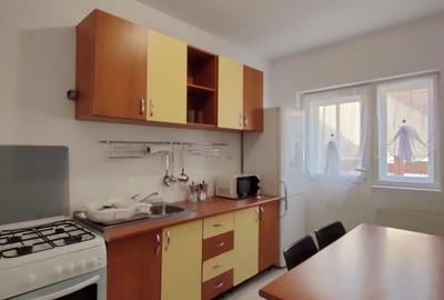 Casă cu 5 camere cu Teren 100 Mp în Ultracentral - 2