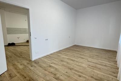 Apartament cu 3 camere semidecomandat în Florești - 4