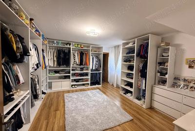 Casa de vanzare cu 7 camere - 8