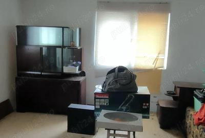 Casă cu 3 camere în Giarmata