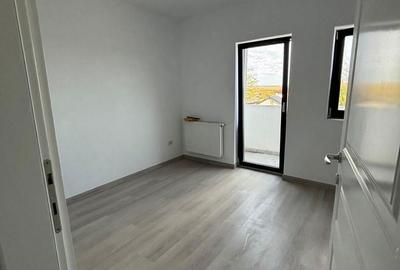 Apartament cu 3 camere decomandat în Dancu - 2
