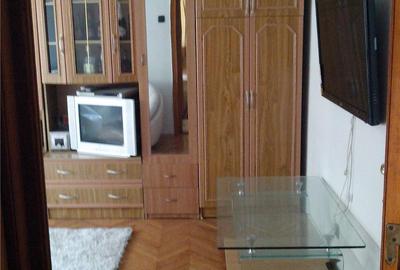 Apartament cu 3 camere decomandat în ICIL - 2