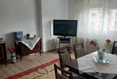 Apartament cu 2 camere decomandat în Central - 1