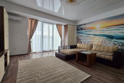 Apartament cu 2 camere decomandat în Peninsula