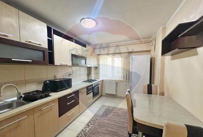 Apartament cu 3 camere de inchiriat in zona centrala - 2