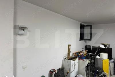 Spațiu comercial, de 40 mp, în Central - 3