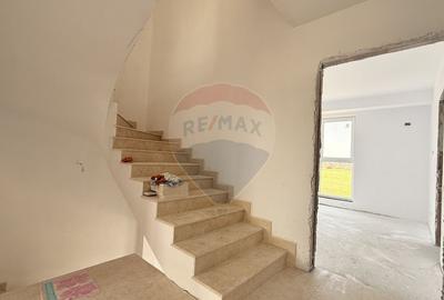 Duplex cu 5 camere cu Teren 200 Mp în Dobroești - 11