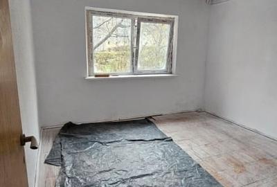 2 Camere Decomandat 50mp zona Nicolina - 3