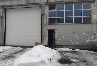 Spațiu comercial, de 530 mp, în Central - 3