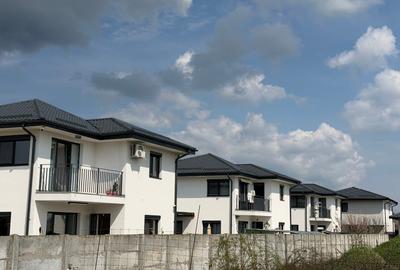 Casă individuală cu 5 camere cu Canalizare în Afumați - 2