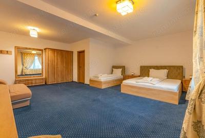 Pensiune Ra?nov, 13 camere plus locuin?a proprietar, zona Cetate - 8