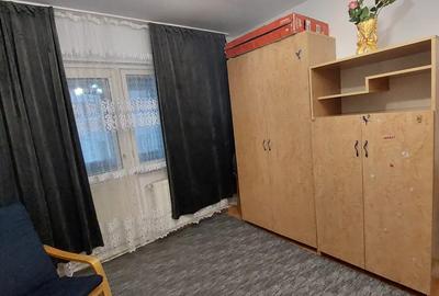 Garsonieră decomandată în Central - 7