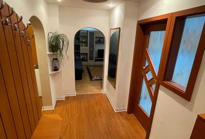 Apartament cu 3 camere decomandat în Central - 4