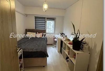Apartament cu 2 camere decomandat în Casa de Cultură - 4