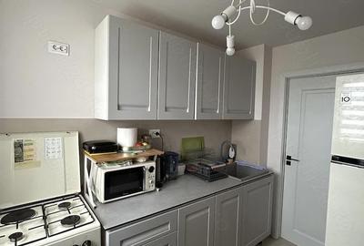 Apartament cu 3 camere decomandat în Drumul Taberei - 4