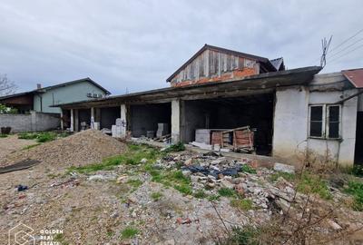 Teren 620 mp cu constructie la gri, str. Pionierilor - 3