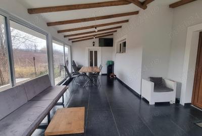 Casă cu 4 camere cu Teren 700 Mp în Central - 4