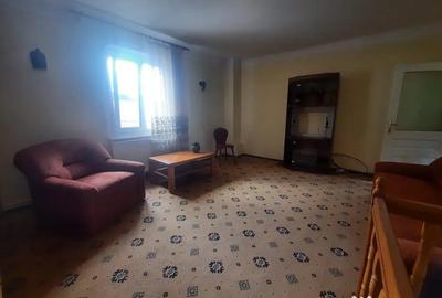 Casă cu 4 camere cu Teren 227 Mp în Poiana Țapului - 4