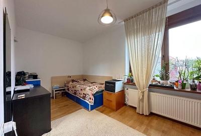 Apartament cu 4 camere de vânzare - Centrul Civic, Brașov - 12