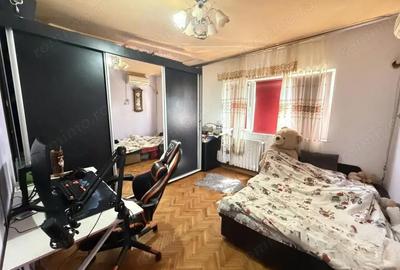 Apartament cu 2 camere decomandat în Soarelui