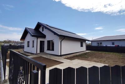 Casă cu 3 camere în Lunca Cetățuii - 8