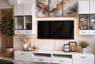 Apartament cu 3 camere semidecomandat în Central - 1