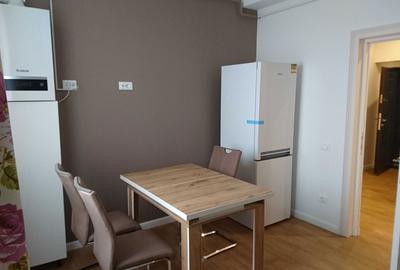 Apartament cu 2 camere decomandat în Independenței - 2
