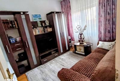 Casă cu 7 camere cu Teren 351 Mp în Șagului - 9