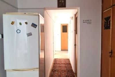 Apartament cu 3 camere decomandat în Rahova - 7