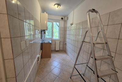 Pe frumoasa strada Harnicieila etajul 1, in bloc izolat termic - 11