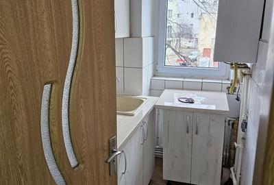 Garsonieră decomandată în Central - 3