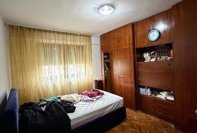 Apartament cu 4 camere, mobilat în Tomis I - 12