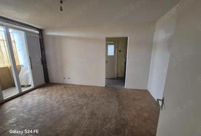 Apartament cu 2 camere semidecomandat în Central - 2