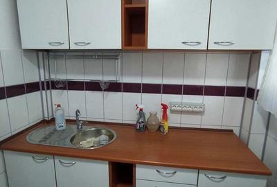 Apartament cu 2 camere decomandat în Ferentari - 3