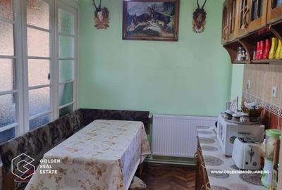 Apartament 3 camere din cărămidă, zona Intim, localitatea Lipova - 5