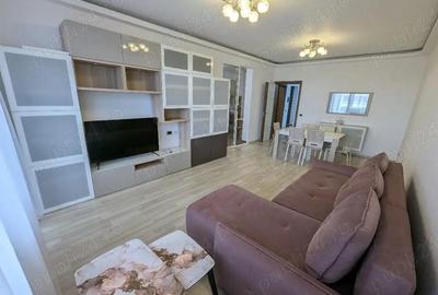 Apartament cu 2 camere decomandat în Tractorul - 3