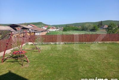 Casă cu 8 camere cu Teren 3500 Mp în Central - 11