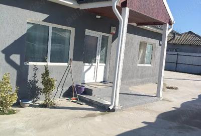 Casă cu Teren 500 Mp în Corbu - 4