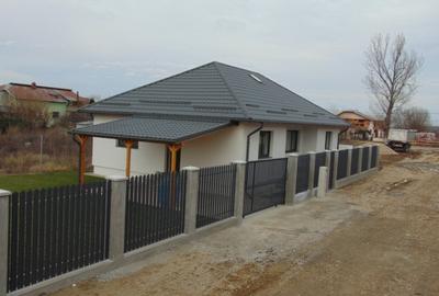 FARA COMISIOANE casa cu 4 camere 2 bai PARTER cu placa pod terasa merita vazuta - 7