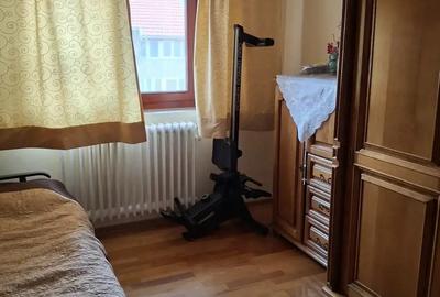 PROPRIETAR, vand apartament in Lunca cu 3 camere la et. 4 - 5
